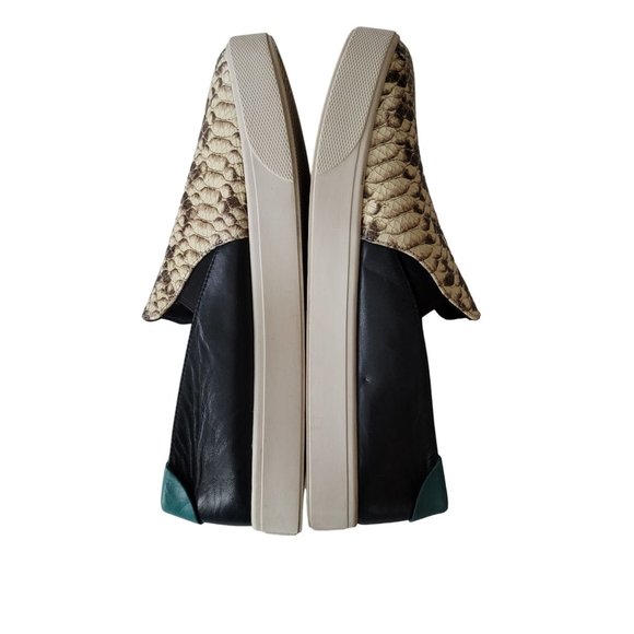 Cole Haan Slip-on Snake Print Sneaker. Size 10B - Picture 5 of 9